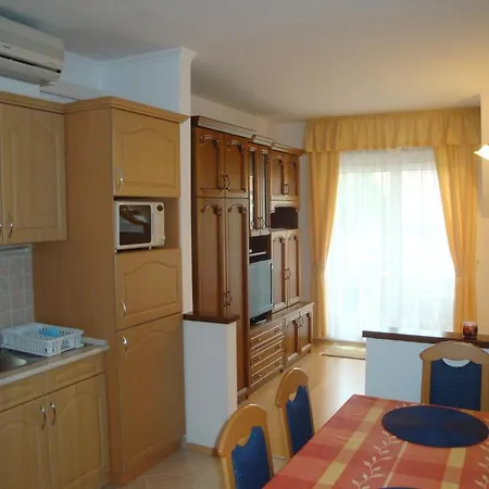 Апартаменты Holiv *